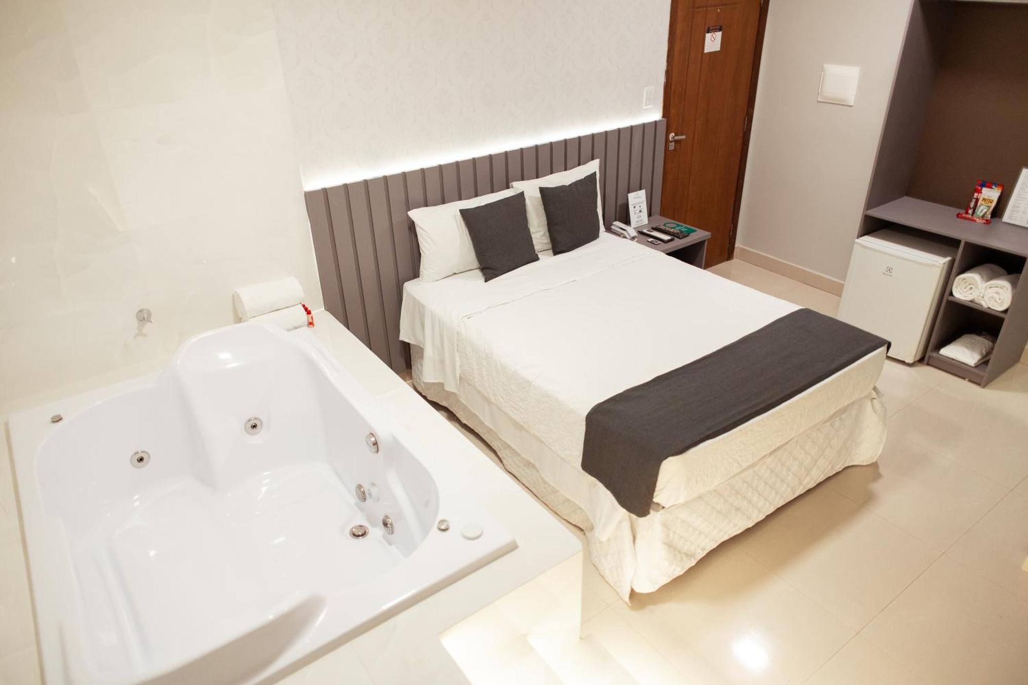 Paris Hotel By H Hoteis - Business Taguatinga Eksteriør billede